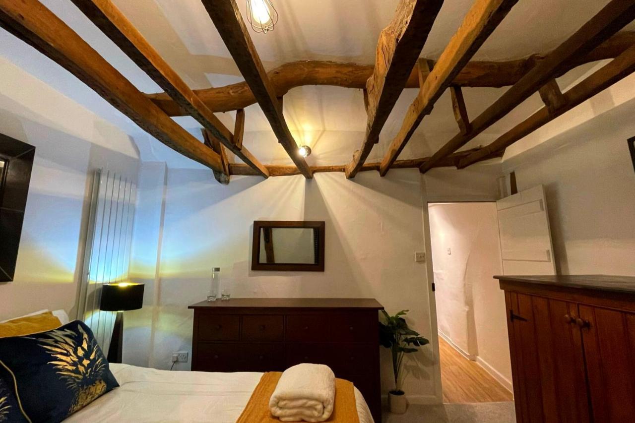 Stunning Luxury Apartment In Central Лимингтон Экстерьер фото
